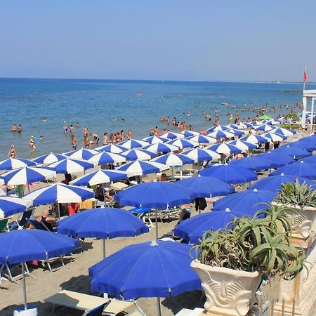 Hotel Residence La Darsena Agropoli Εξωτερικό φωτογραφία