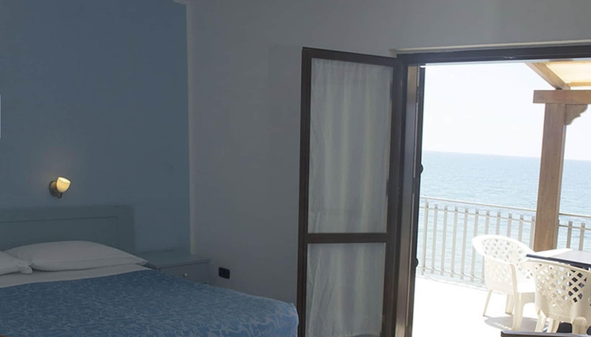 Hotel Residence La Darsena Agropoli Εξωτερικό φωτογραφία