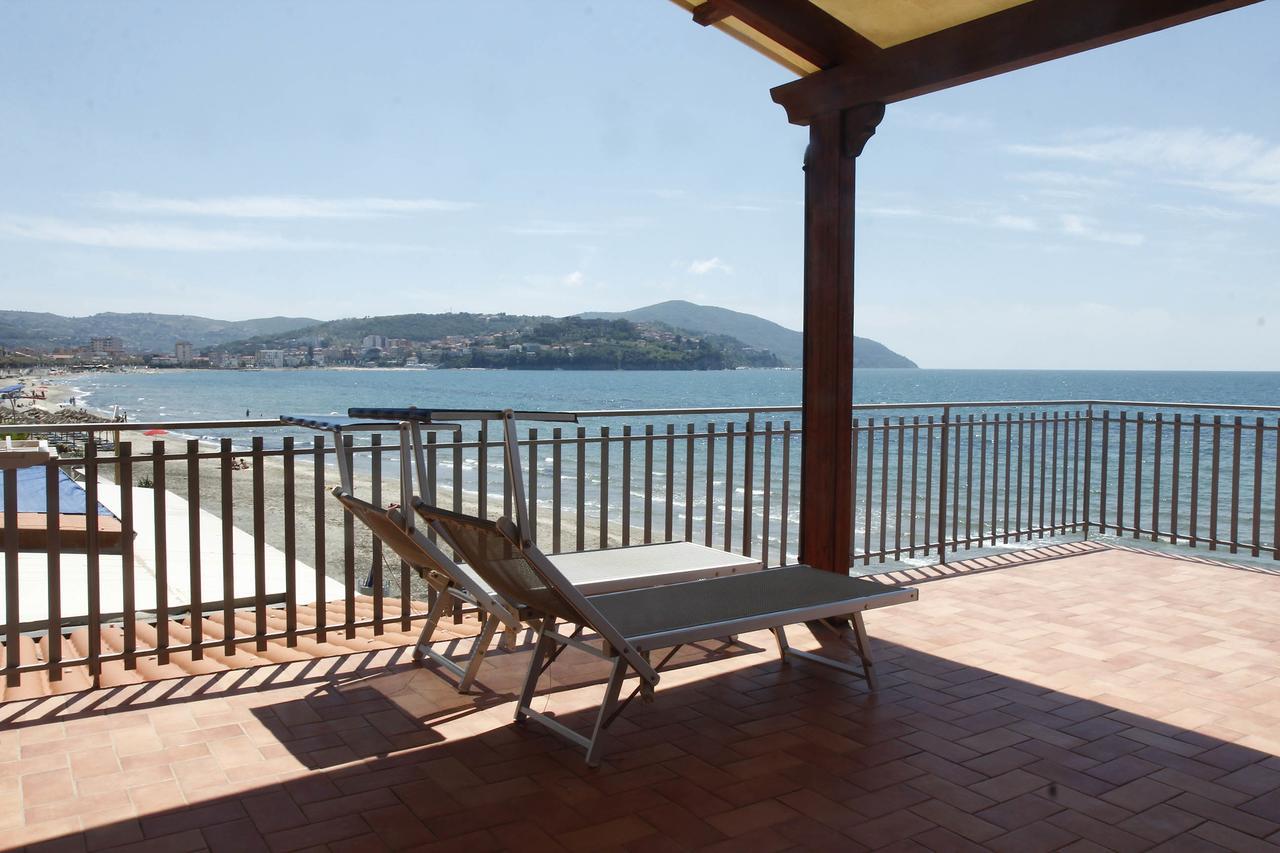 Hotel Residence La Darsena Agropoli Εξωτερικό φωτογραφία